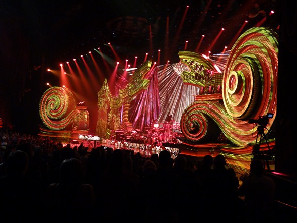 Elton John At The Colosseum At Caesars Palace Las Vegas Nevada 41512 Concert Review 6672