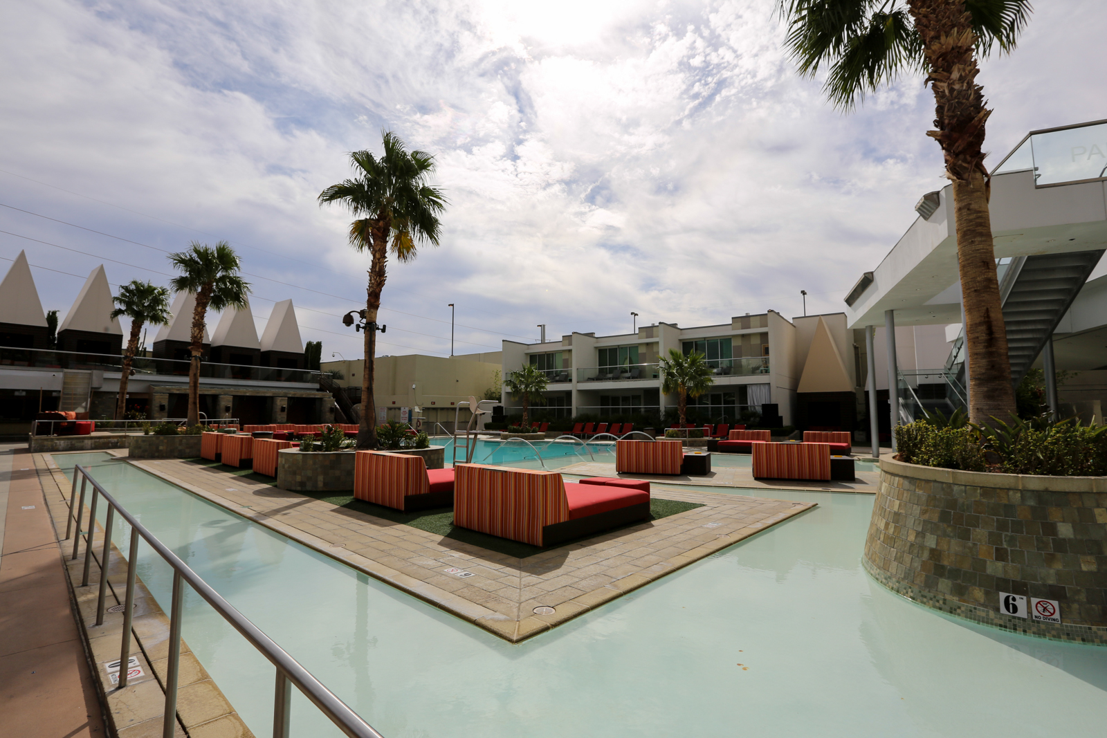 palms casino and resort las vegas reviews