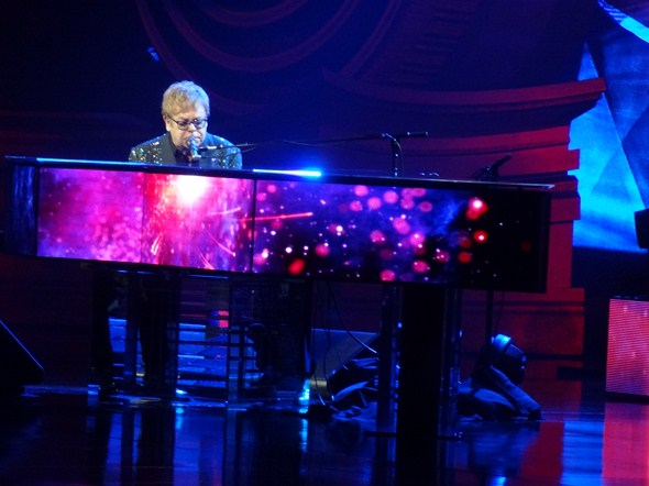 Elton John At The Colosseum At Caesars Palace Las Vegas Nevada 41512 Concert Review 2931