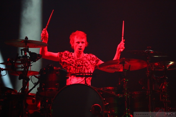 Muse-Concert-Review-2013-Oracle-Arena-Oakland-California-January-Rock-Subculture-001-RSJ