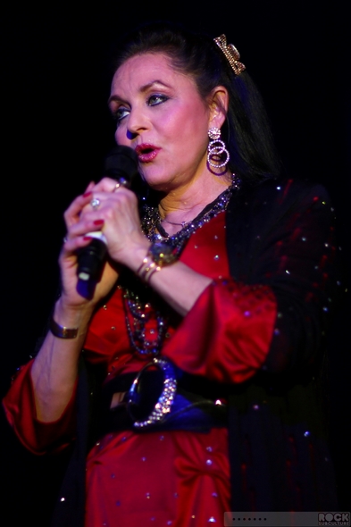 Crystal-Gayle-Live-Concert-Review-2013-Thunder-Valley-Lincoln-California-Tour-01-RSJ