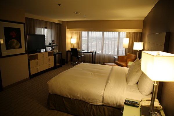 Hilton-LAX-Los-Angeles-Airport-Hotel-Review-Trip-Advisor-Photos-Resort-23