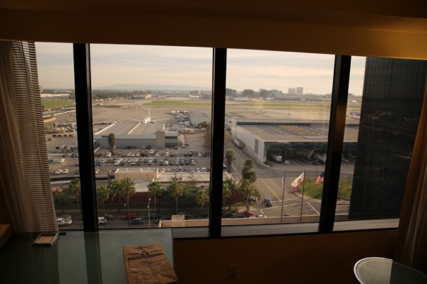 Hilton-LAX-Los-Angeles-Airport-Hotel-Review-Trip-Advisor-Photos-Resort-35