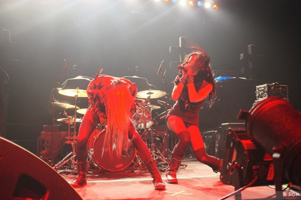 Marilyn-Manson-Concert-Review-Photos-2013-Modesto-California-Butcher-Babies-01-RSJ