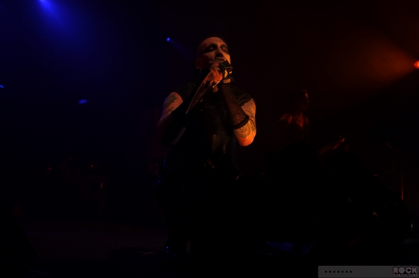 Marilyn-Manson-Concert-Review-Photos-2013-Modesto-California-Butcher-Babies-01-RSJ