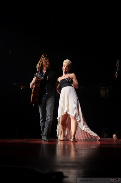 P!nk-Pink-Concert-Review-2013-Tour-Truth-About-Love-San-Jose-HP-Pavilion-Photos-Rock-Subculture-Journal