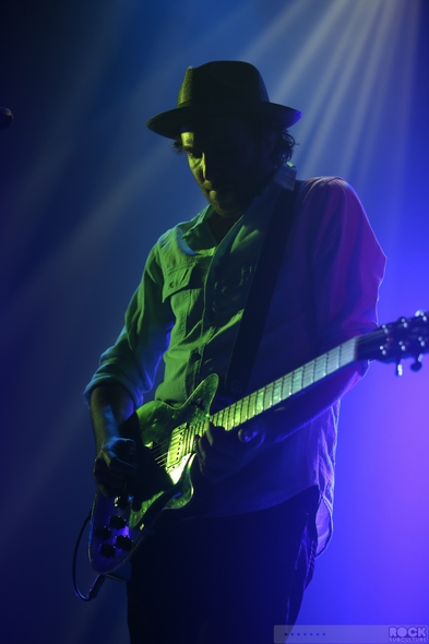 Metric-Live-Concert-Review-April-18-2013-Fox-Theater-Oakland-California-Photos-101-RSJ