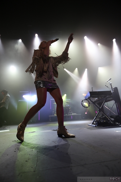 Metric-Live-Concert-Review-April-18-2013-Fox-Theater-Oakland-California-Photos-101-RSJ