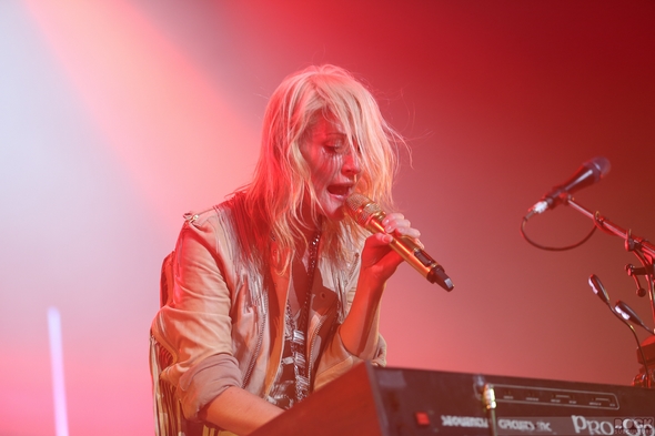 Metric-Live-Concert-Review-April-18-2013-Fox-Theater-Oakland-California-Photos-101-RSJ