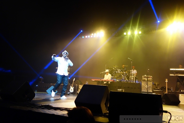 Stevie-B-Super-Freestyle-Explosion-Concert-Review-Photos-San-Jose-HP-Pavilion-June-29-2013-01-RSJ