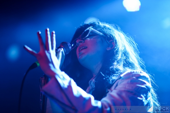 Charli-XCX-2013-Tour-Concert-Review-Kitten-Chloe-LIZ-True-Romance-US-Photos-Videos-Slims-San-Francisco-November-1-201-RSJ