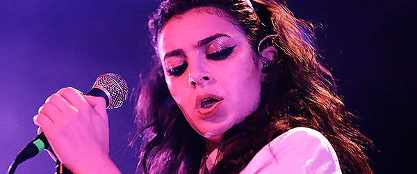 Charli-XCX-2013-Tour-Concert-Review-Kitten-Chloe-LIZ-True-Romance-US-Photos-Videos-Slims-San-Francisco-November-1-FIa