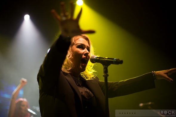 Kim-Wildes-Christmas-Party-Concert-Review-2013-London-O2-Shepherds-Bush-Empire-Photos-Setlist-December-22-001-RSJ