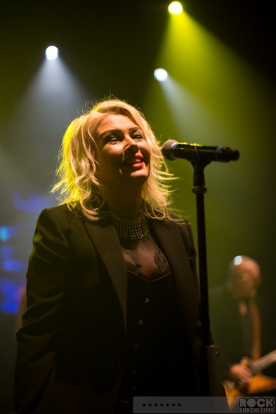 Kim-Wildes-Christmas-Party-Concert-Review-2013-London-O2-Shepherds-Bush-Empire-Photos-Setlist-December-22-001-RSJ