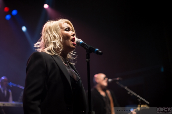 Kim-Wildes-Christmas-Party-Concert-Review-2013-London-O2-Shepherds-Bush-Empire-Photos-Setlist-December-22-101-RSJ