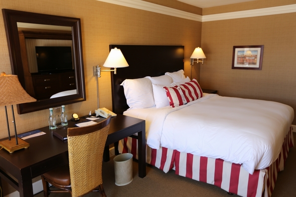 Portola-Hotel-and-Spa-at-Monterey-Bay-Resort-Hotel-Review-Travel-Journal-Trip-Advisor-Photos-01-RSJ