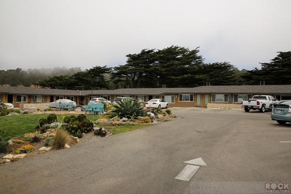 Cambria-Shores-Inn-Motel-Review-Hotel-Bed-and-Breakfast-Moonstone-Beach-01-RSJ