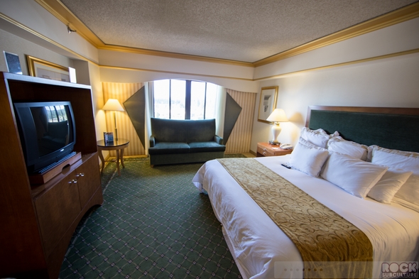 Montbleu-South-Lake-Tahoe-Stateline-Hotel-Review-Photos-2014-Travel-Resort-Advisor-Tips-01-RSJ